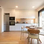 Апартаменты Modern Building Жирона