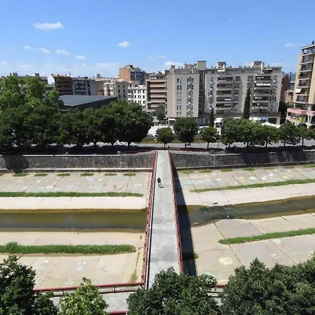 Διαμέρισμα Modern Building *