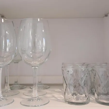 Modern Building * Χιρόνα