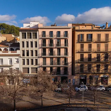Modern Apartments In One Building, In The Heart Of Girona Apartment Girona