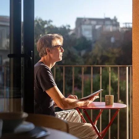 Modern Apartments In One Building, In The Heart Of Girona Girona