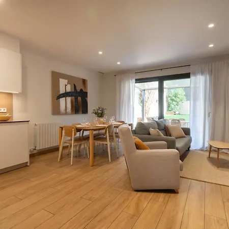 Modern Apartments In One Building, In The Heart Of Girona Apartment Girona