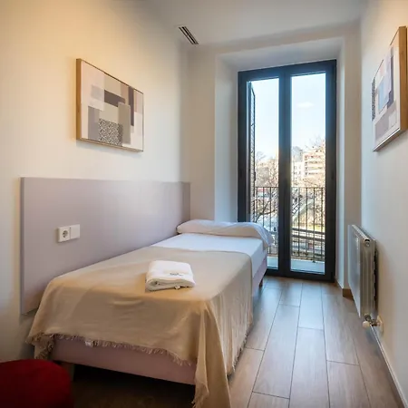 Modern Apartments In One Building, In The Heart Of Girona *