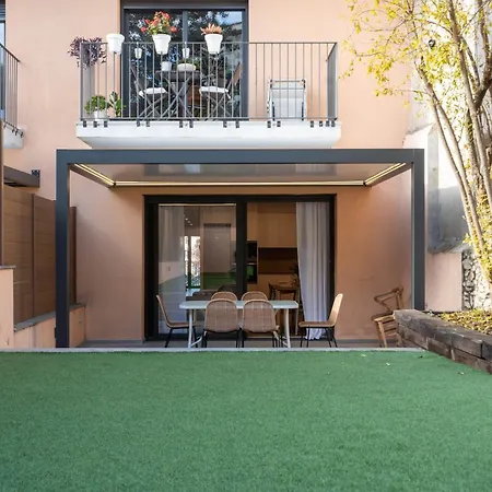 Modern Apartments In One Building, In The Heart Of Girona Apartment