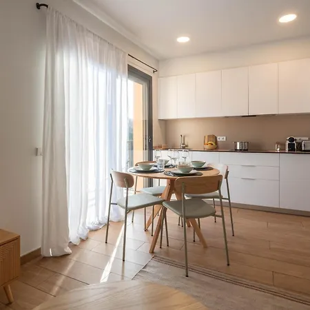 Modern Apartments In One Building, In The Heart Of Girona Apartment *
