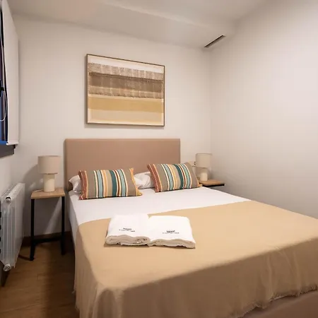 Apartment Modern Apartments In One Building, In The Heart Of Girona