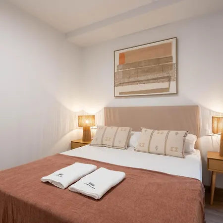 Modern Apartments In One Building, In The Heart Of Girona *