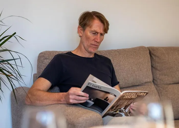 Modern Building Жерона