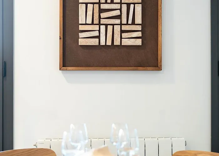 Modern Building Жерона