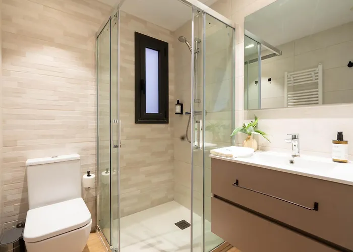 Modern Building * Жерона