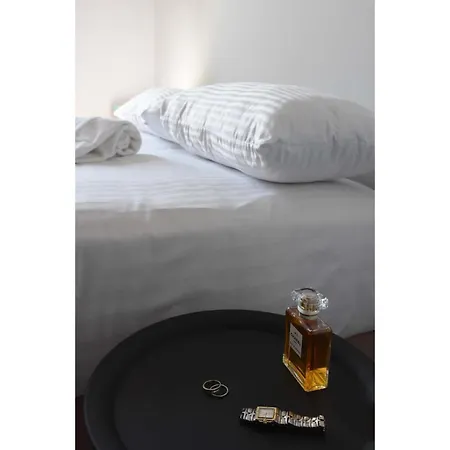 Modern Building Апартаменты Жирона